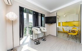 Hotrent Parus Bul.Lesy Ukrainki 5